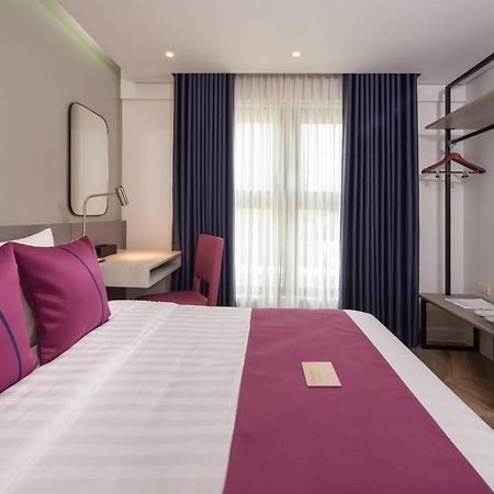 The Belamy House Managed By Hii Otel Makati City Dış mekan fotoğraf