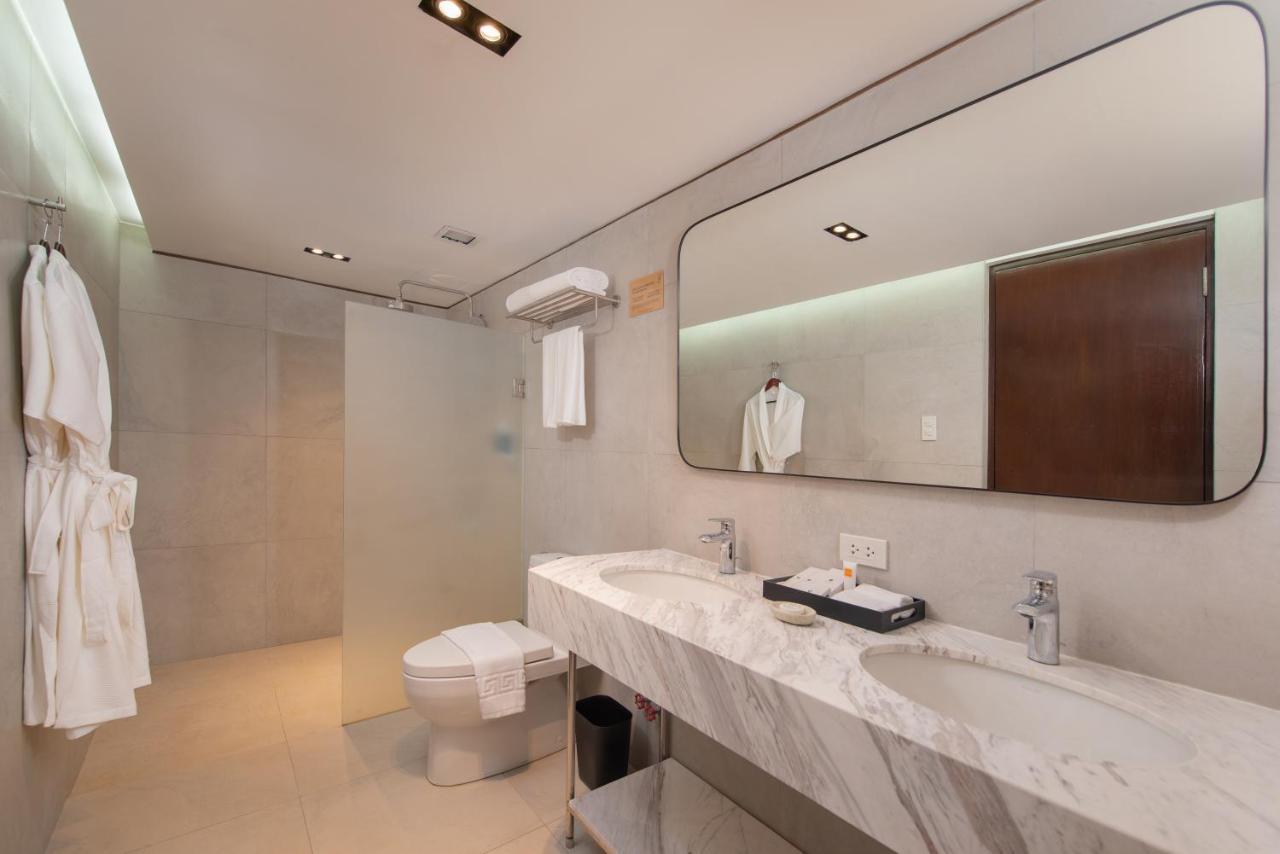 The Belamy House Managed By Hii Otel Makati City Dış mekan fotoğraf